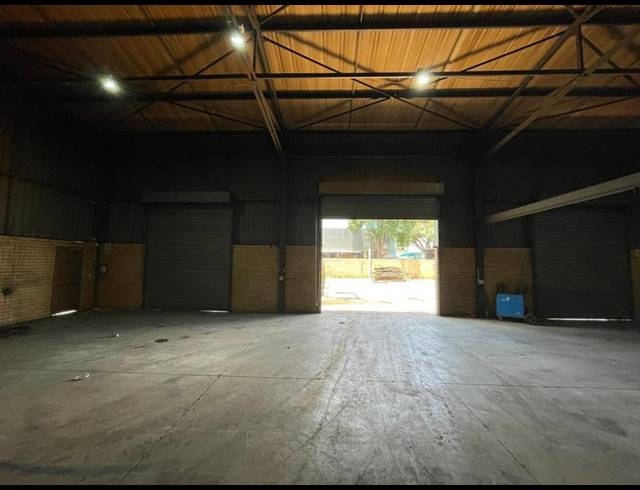 INDUSTRIAL PROPERTY TO RENT IN HENNOPSPARK